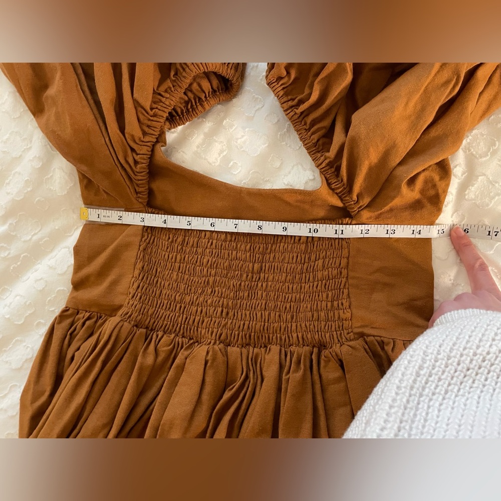 Elegant Brown Midi Dress - Picture 14 of 16